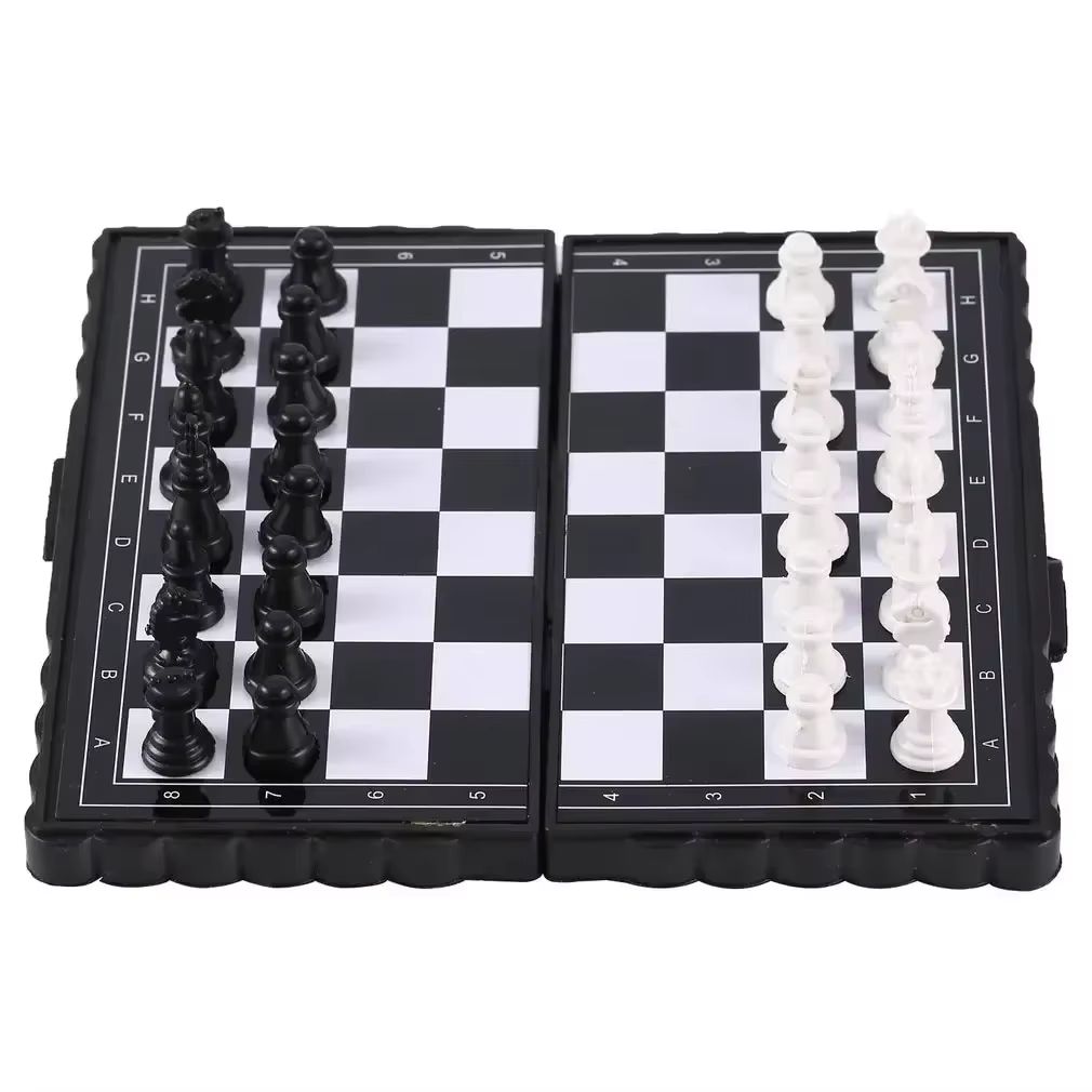 Kids Outdoor Fun - 1Pc Mini Magnetic Chess Set Folding
